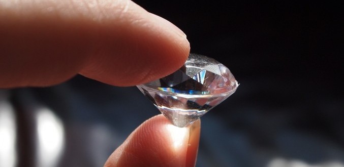 Simple Tips in Cleaning Your Diamond